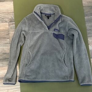 Patagonia Blue-Gray Fleece Pullover